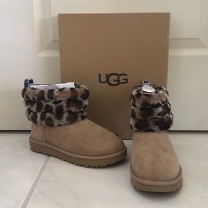 UGGS Mini fluff quilted leopard print boot